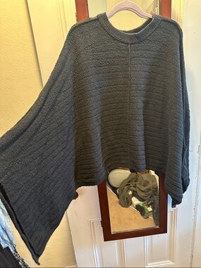 Cozy Women's Black Ribbed Knit Poncho Sweater